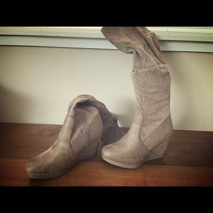 Taupe suede wedge boots